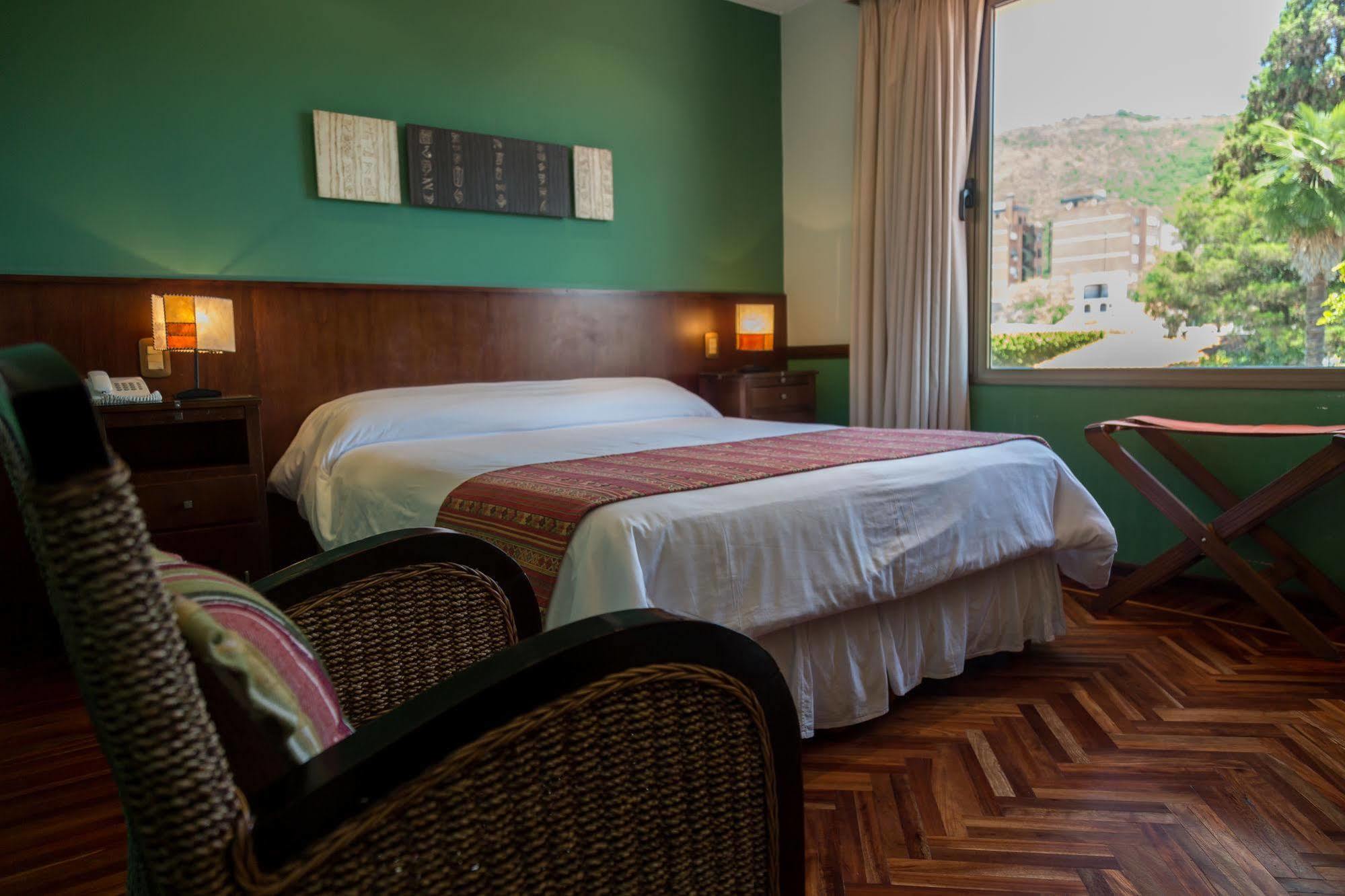 Hotel Boutique La Candela Salta Ngoại thất bức ảnh